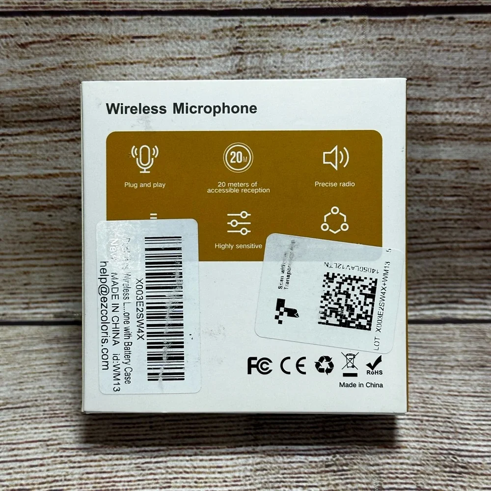 Wireless Lavalier Microphone Set for iPhone iPad 2 Transmitters NEW